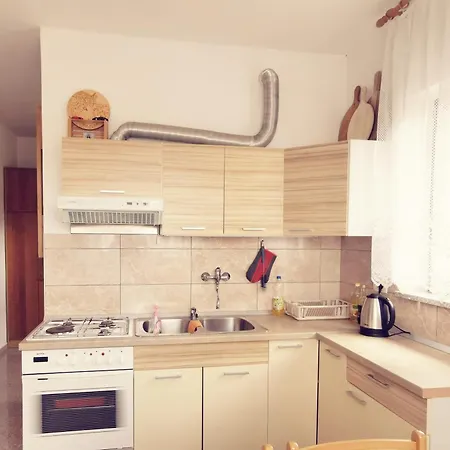 아파트 Apartma Pristavica *